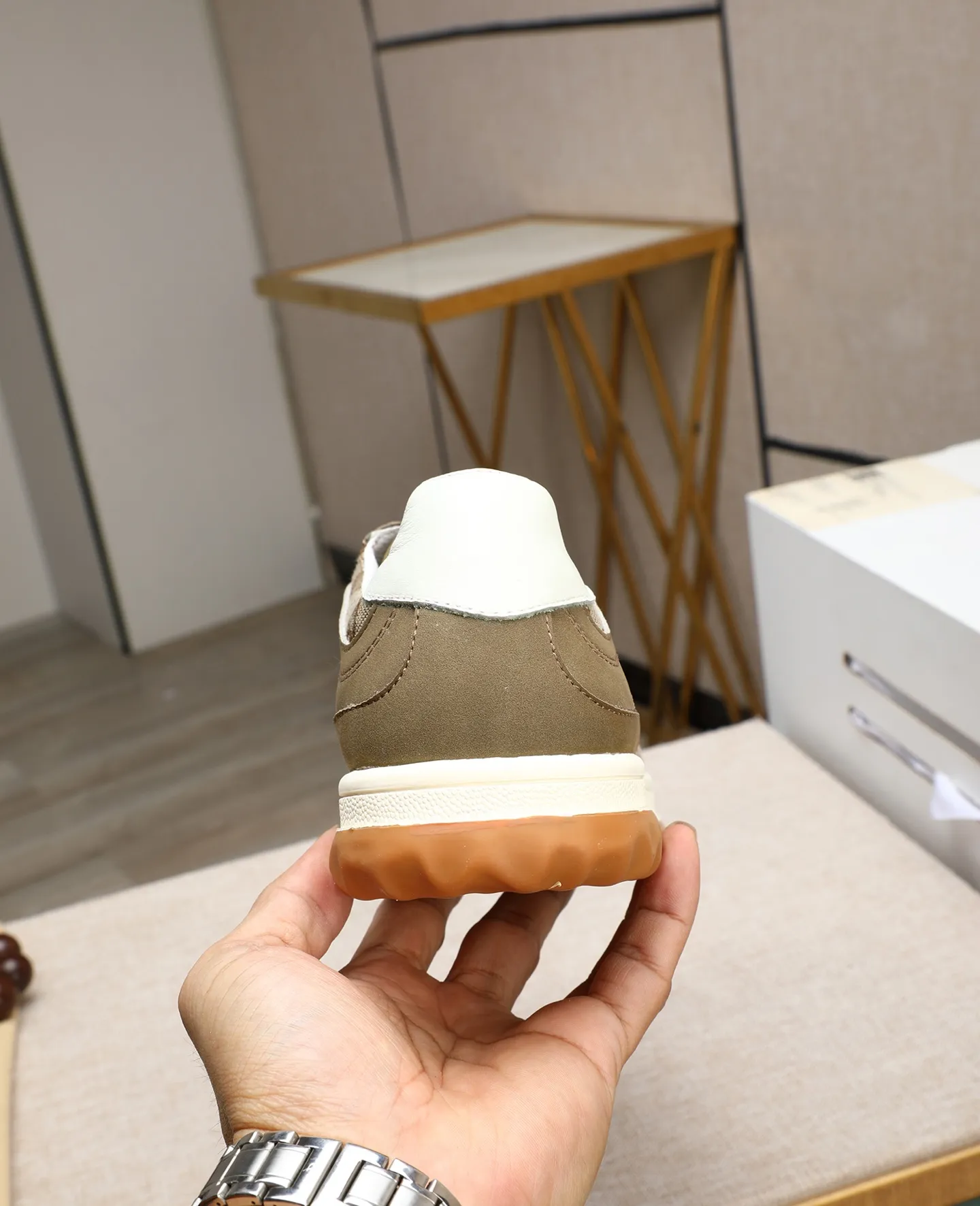 Men's shoes 💰400 GUCCI🔍The latest model is on sale at the same time at the counter. Original calfskin imported from Italy, genuine leather lining, (high-end, extravagance, and class) exquisite workmanship, sole: original sole provided by the original factory, ⚠exclusive double-layer movable molded sole super comfortable⚠, real shot 🎬The real thing is better🔍🔍"High quality·Follow the item" Code number 38-44